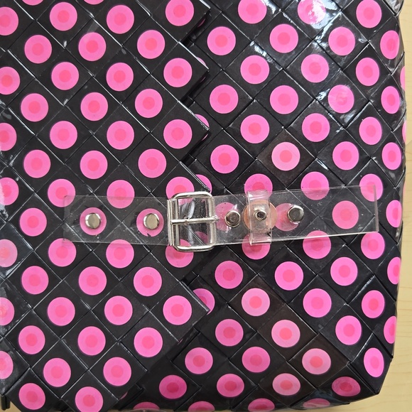 Rebagz Half The Sky Designs pink polka dot messenger/computer bag - Picture 8 of 16